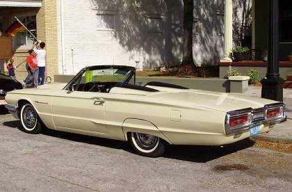 1964 Ford Thunderbird